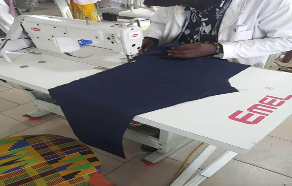 Summit_corp_sewing_thomb_nail_nail_size